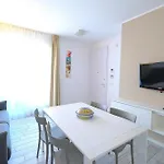 Wave Village Piazza Trieste