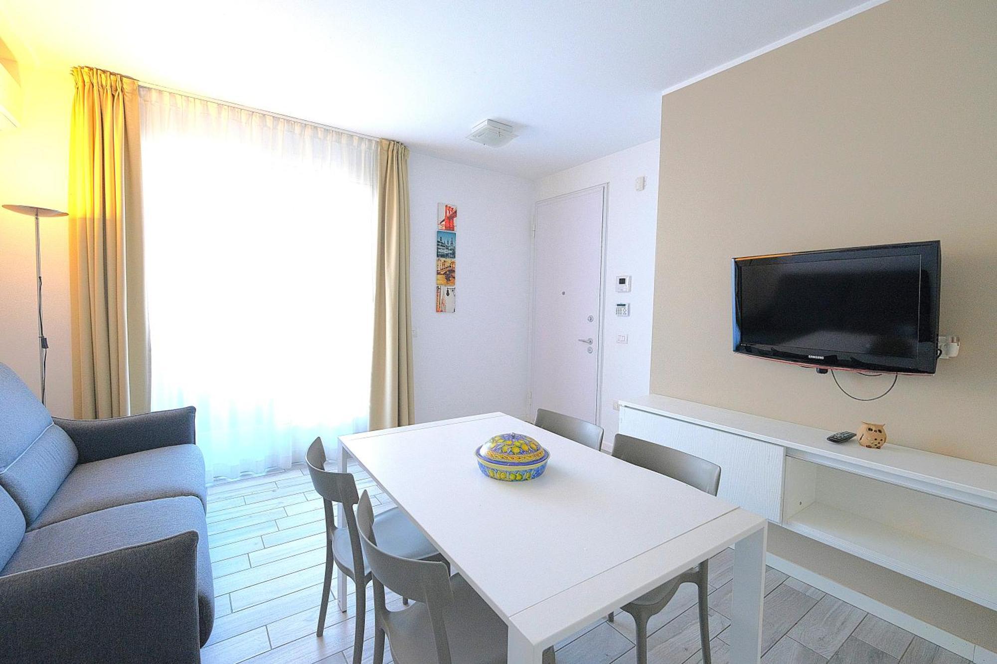 Wave Village Piazza Trieste Apartment *